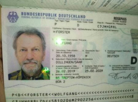 Fake German passport